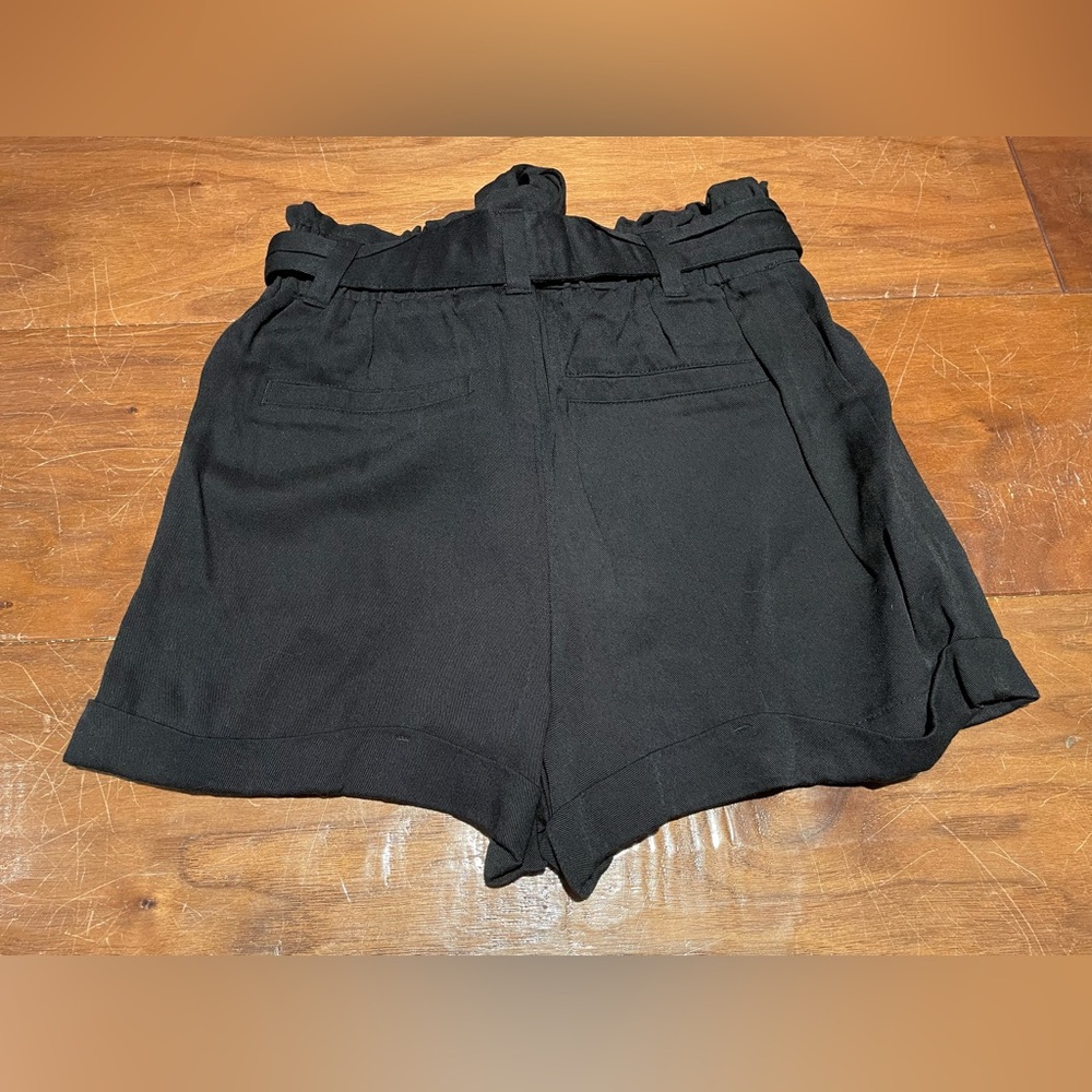 Forever 21 Black Ruffle Shorts - Picture 2 of 3